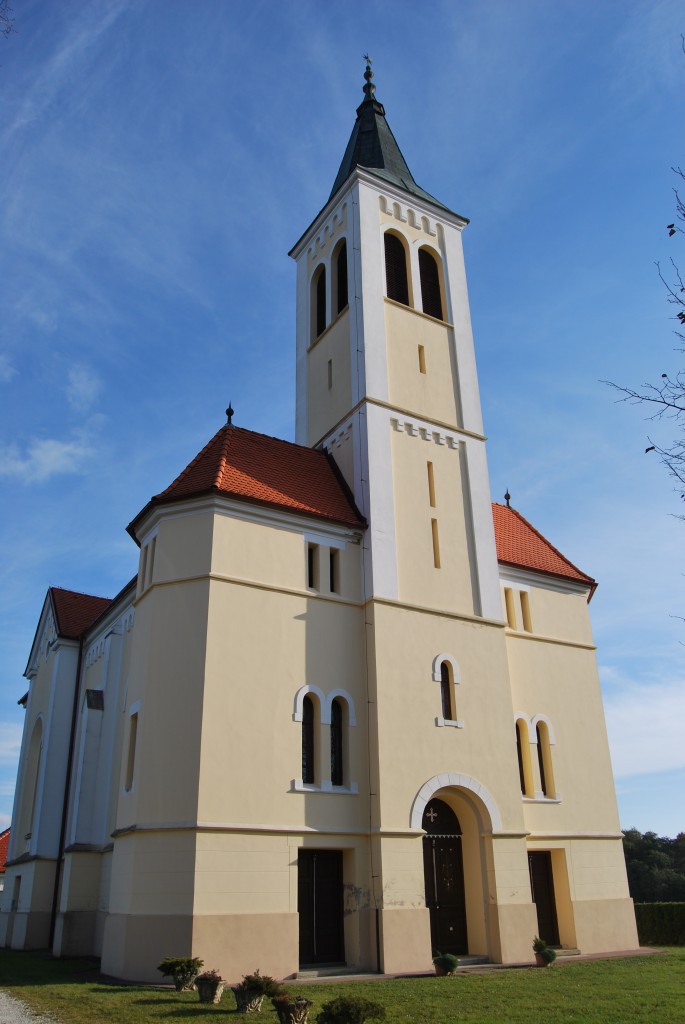 domonkosfai evangelikus templom2