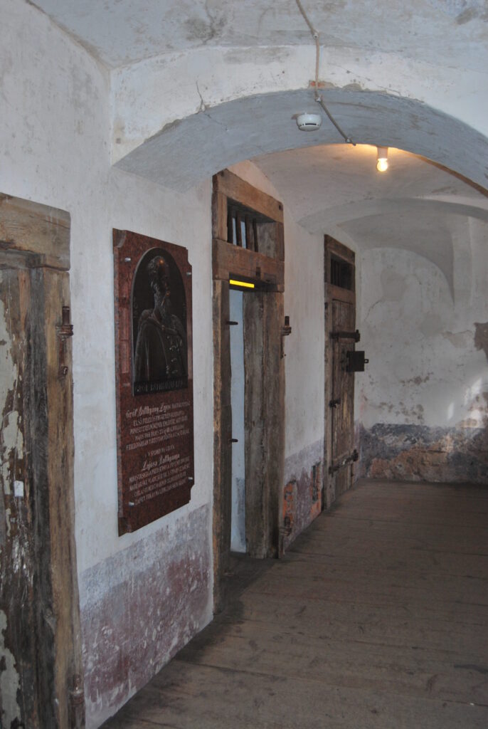Batthyany-Lajos-emlektabla-7