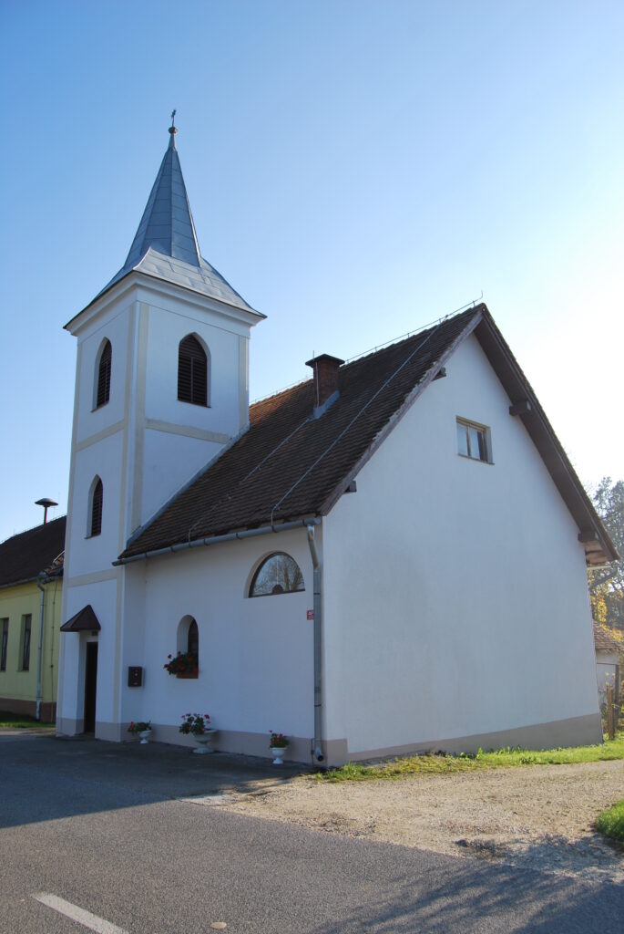 szentlaszloi-templom2